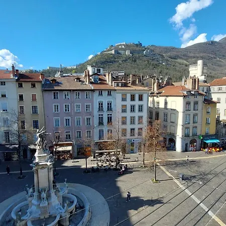 Hyper Centre De Grenoble, Esprit Industriel - Fibre شقة غرونوبل