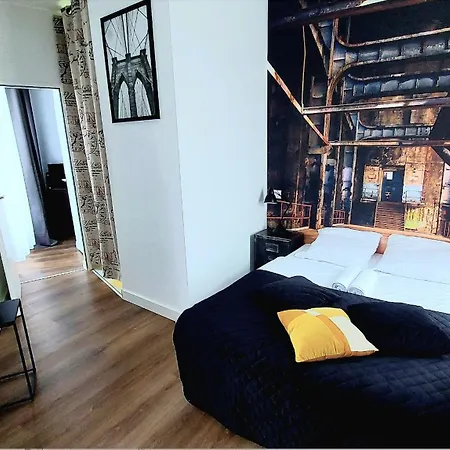 Hyper Centre De Grenoble, Esprit Industriel - Fibre Apartamento