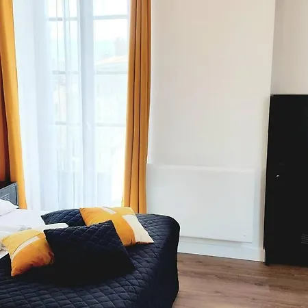 Hyper Centre De Grenoble, Esprit Industriel - Fibre * グルノーブル